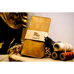 Sunlit Stretch | Classic Masterpiece | Long Leather Wallet | Camel - Przewalske