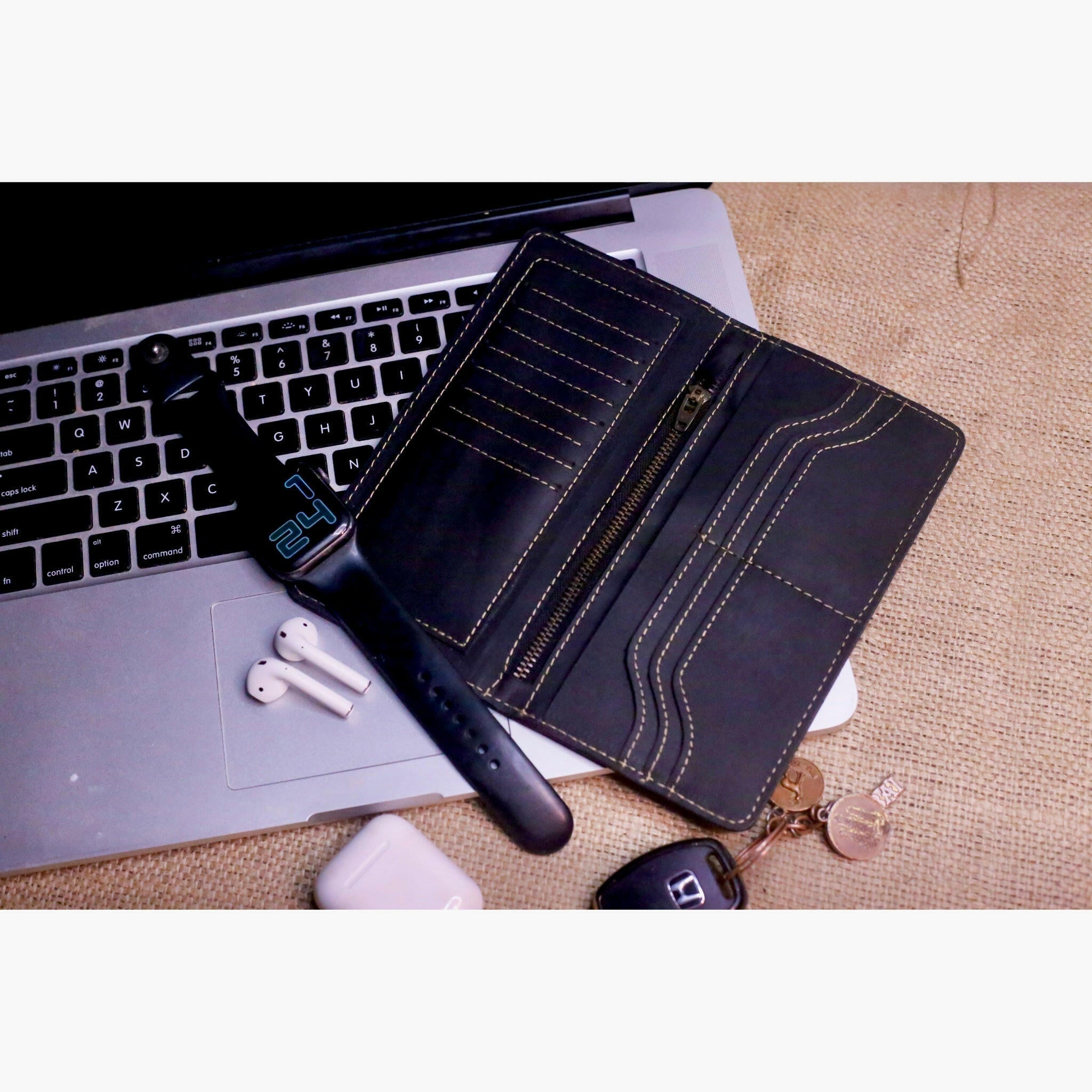 Espresso Elite | Classic Masterpiece | Long Leather Wallet | Black - Przewalske