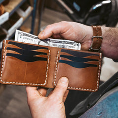 Traditional Bifold Leather Wallet - Whiskey